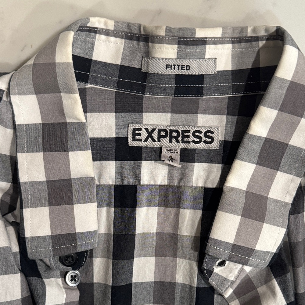 Express Men's Monochrome Plaid Button-Down Shirt